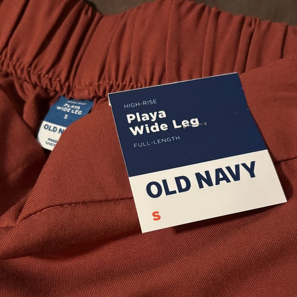 Old Navy Terracotta Wide-Leg Pants - Picture 2 of 4